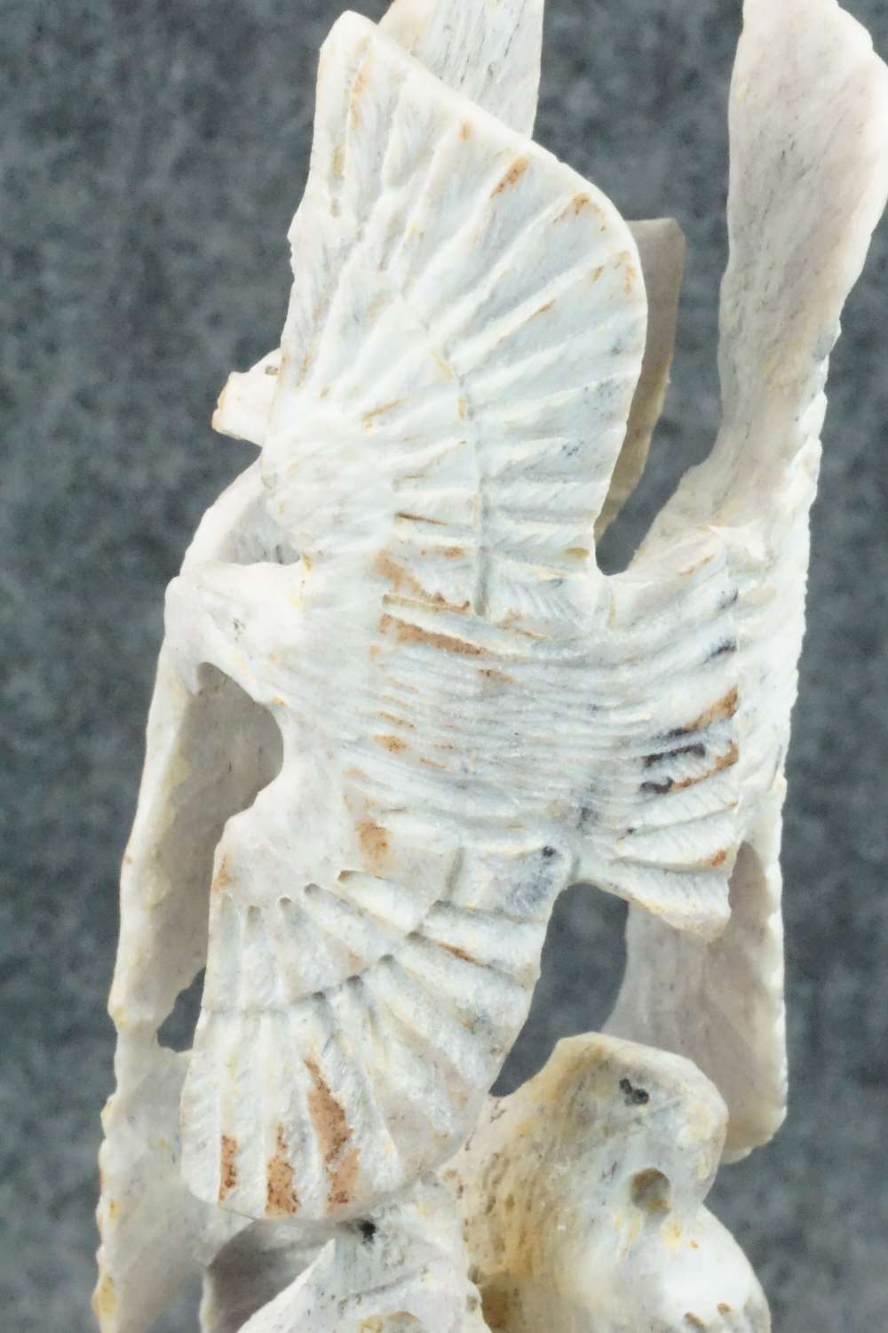 Eagle Zuni Fetish Carving - Lewis Malie Jr.