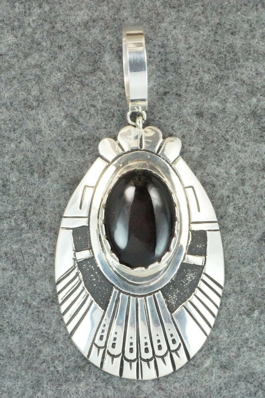 Onyx & Sterling Silver Pendant - Rosita Singer