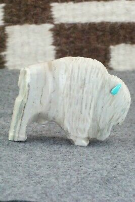 Buffalo Zuni Fetish Carving - Kevin Quam
