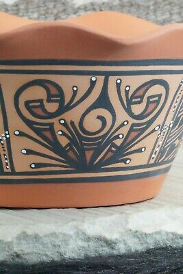 Zuni Pottery - Tonia Fontenelle