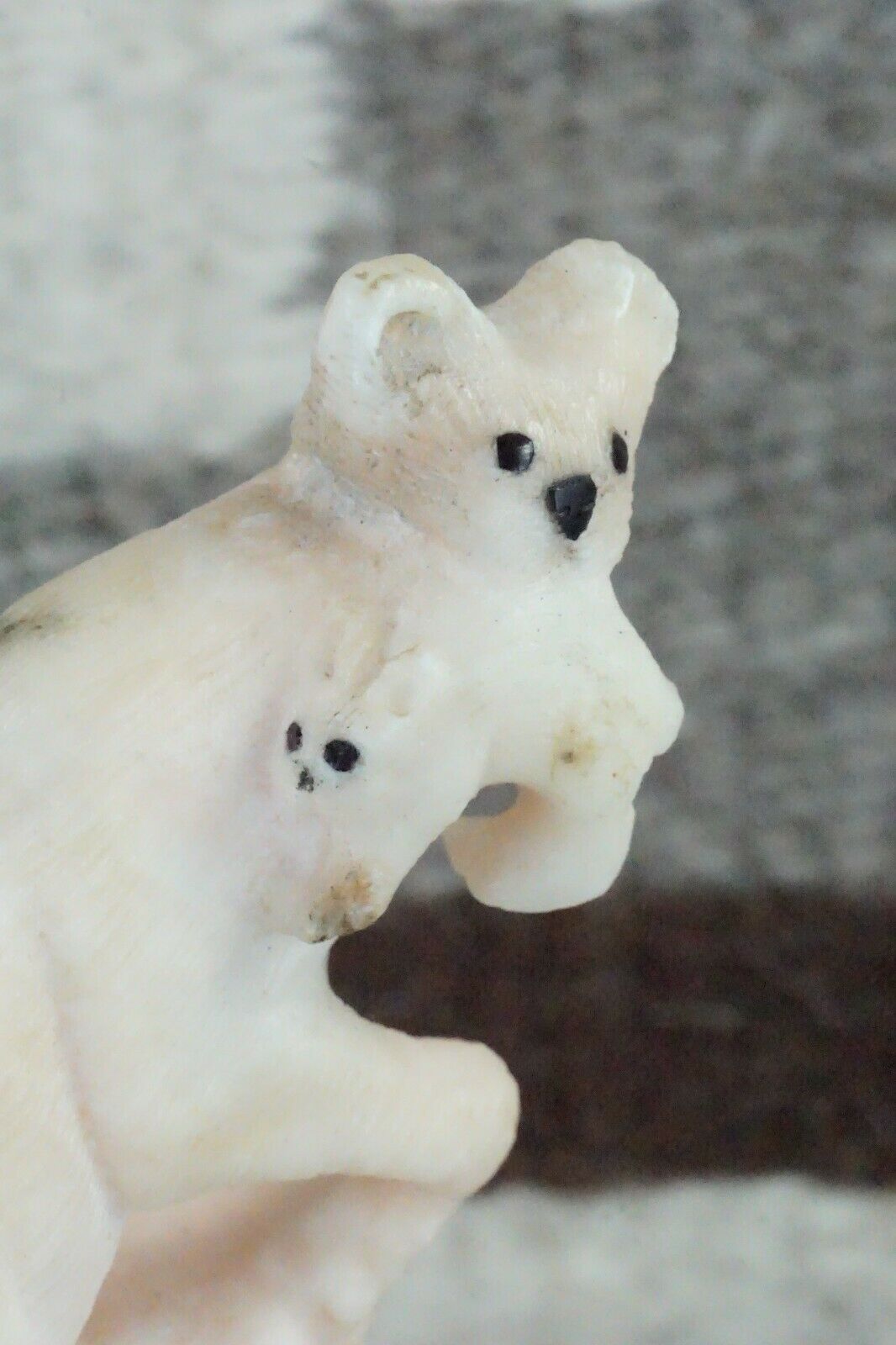 Mountain Lion Zuni Fetish Carving - Colin Weeka