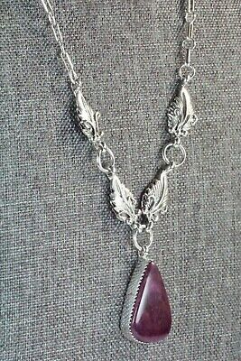 Spiny Oyster & Sterling Silver Necklace - Verley Betone