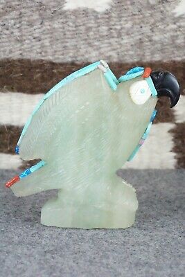 Parrot Zuni Fetish Carving - Jon Quam