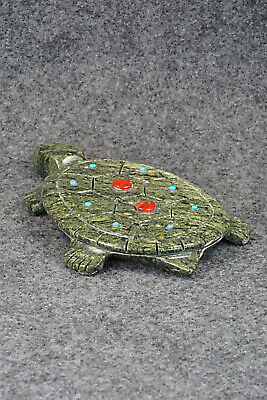 Turtle Zuni Fetish Carving - Georgette Quam