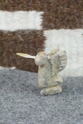 Humming Bird Zuni Fetish Carving - Justin Red Elk