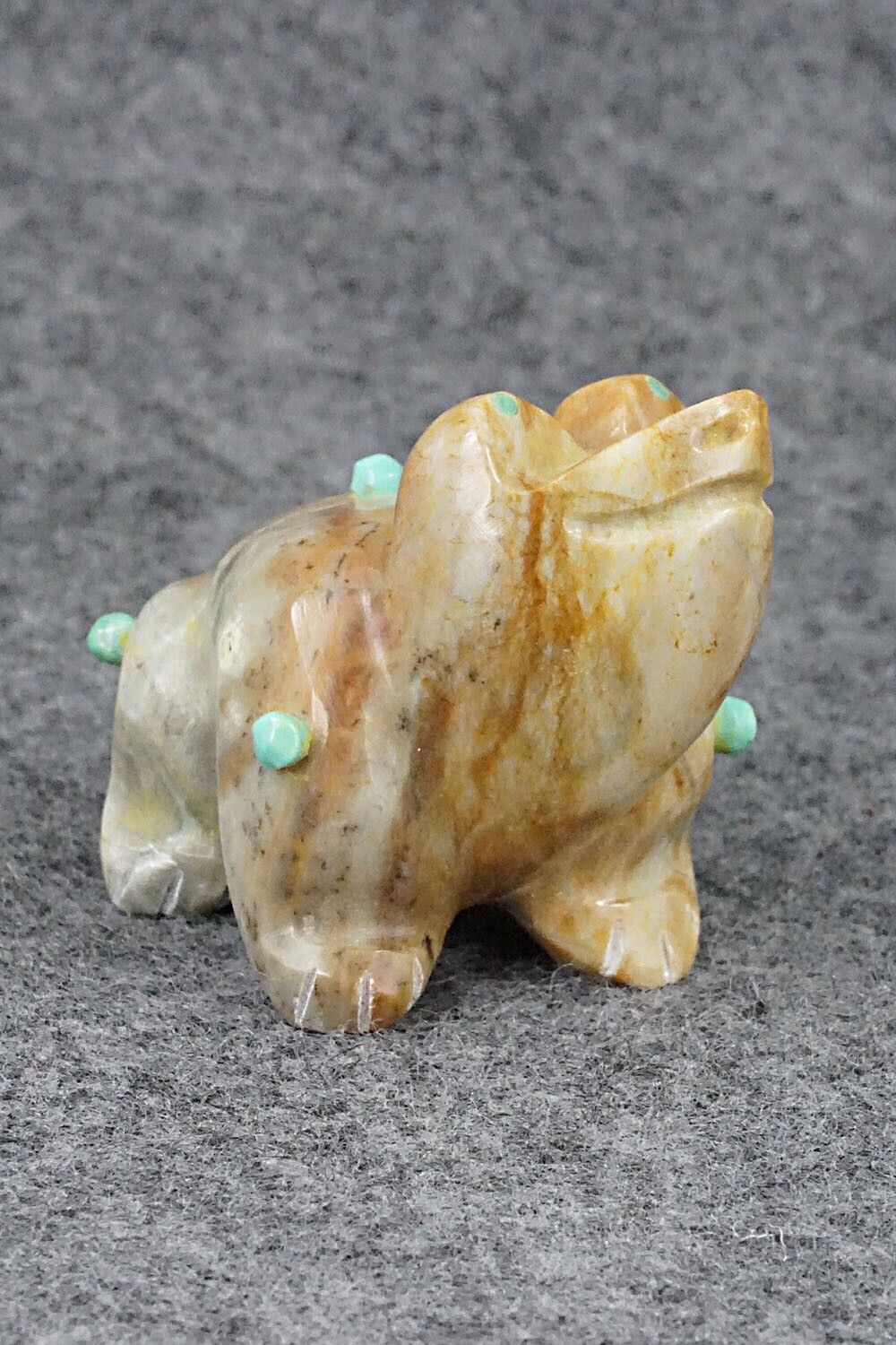 Frog Zuni Fetish Carving - Enrike Leekya