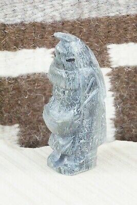 Corn Maiden Zuni Fetish Carving - Derrick Kaamasee