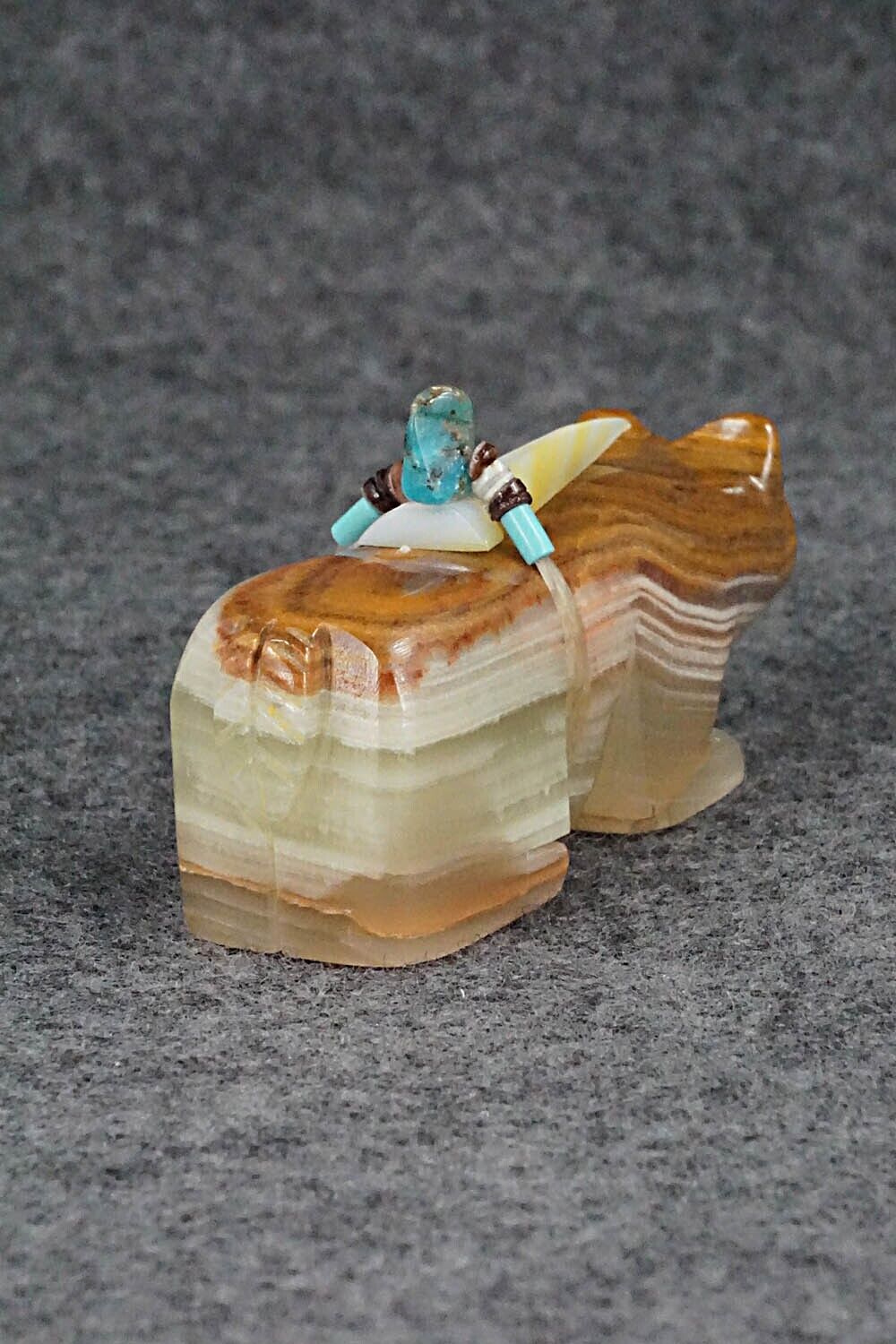 Bear Zuni Fetish Carving - Alex Tsethlikai