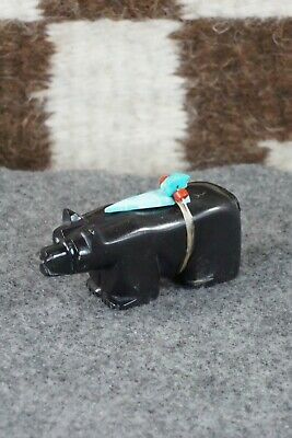 Bear Zuni Fetish Carving - Alex Tsethlikai