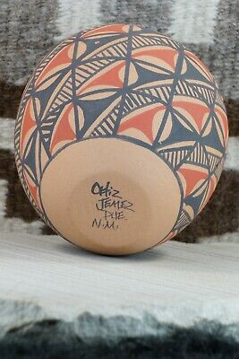 Jemez Pottery - Ortiz