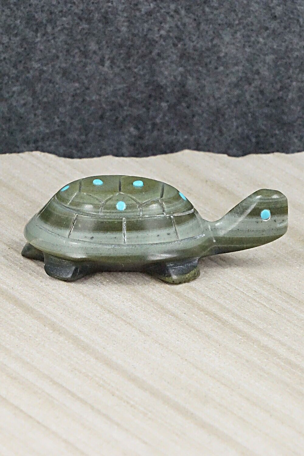 Turtle Zuni Fetish Carving - Ronnie Lunasee