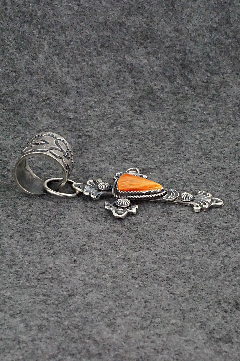 Spiny Oyster and Sterling Silver Pendant - Eva Billah