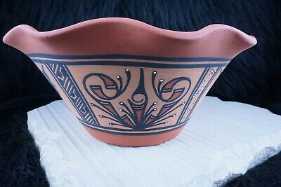 Zuni Pottery - Tonia Fontenelle - Zuni Handmade Pottery - Native American - High Lonesome Trading