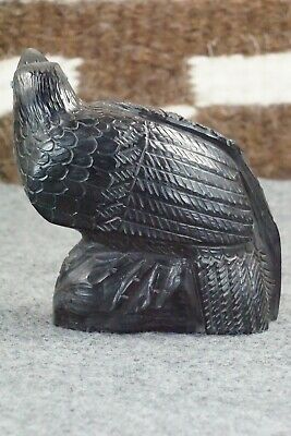 Crow Zuni Fetish Carving - Derrick Kaamasee