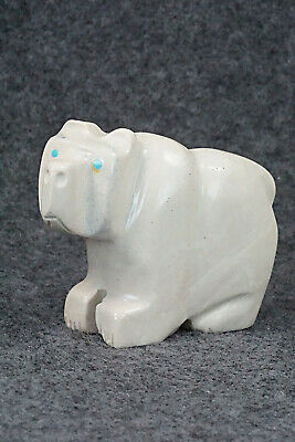 Bear Zuni Fetish Carving - Gilbert Lonjose