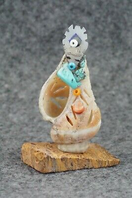 Corn Maiden Zuni Fetish Carving - Jon Quam