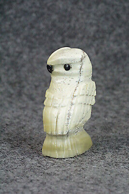 Owl Zuni Fetish Carving - Edison Bobelu
