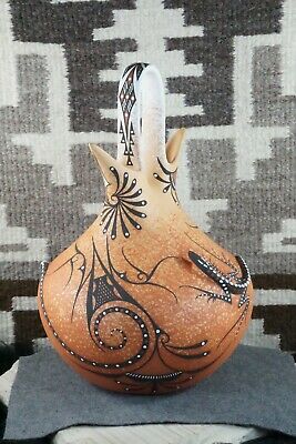 Zuni Pottery - Deldrick Cellicion