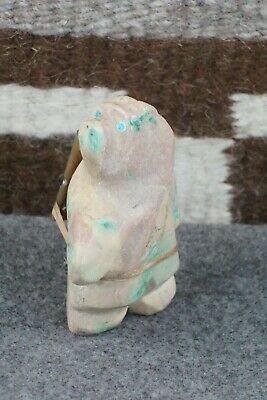Bear Zuni Fetish Carving - Ariane Quam