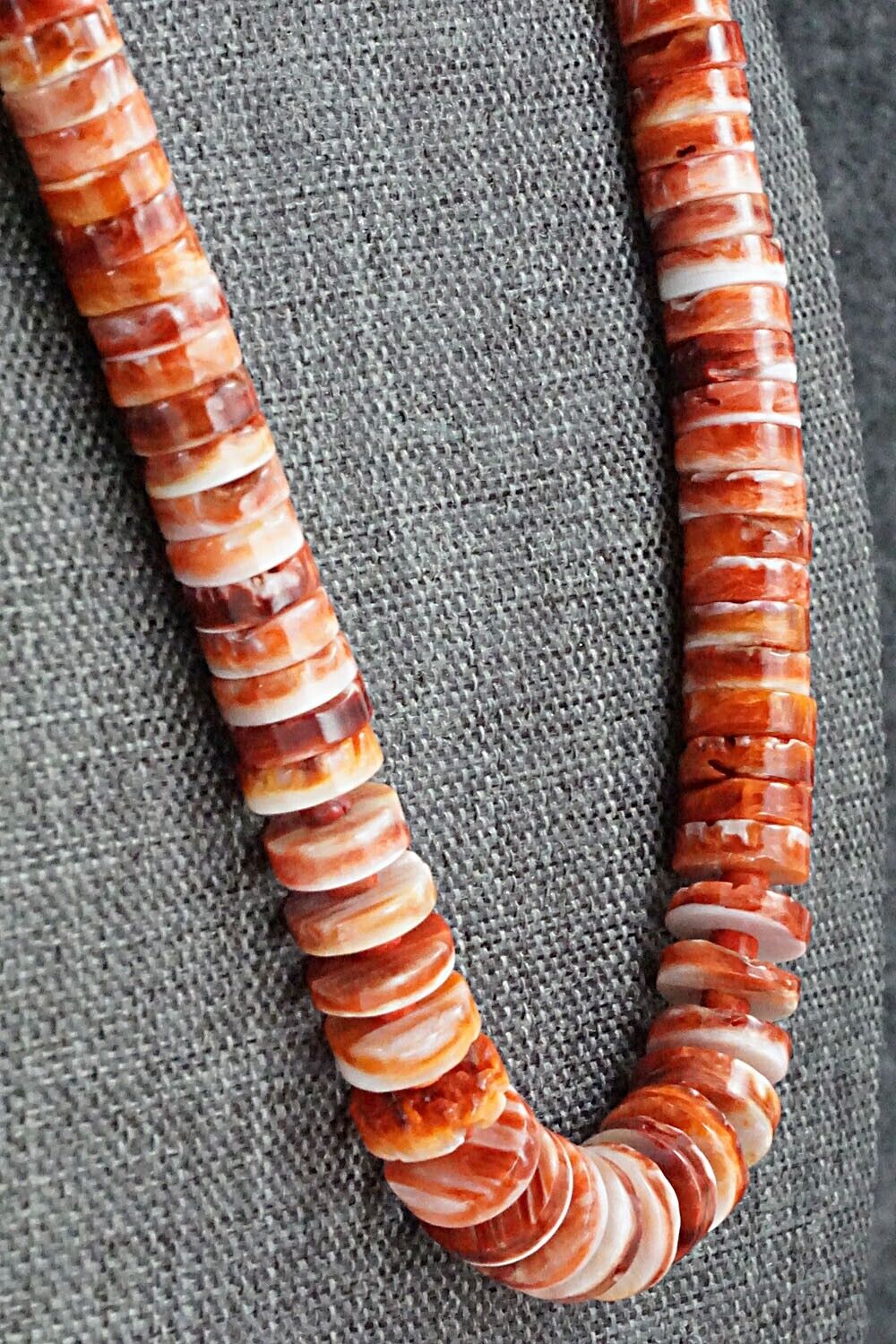Spiny Oyster Necklace - Ramona Calavaza