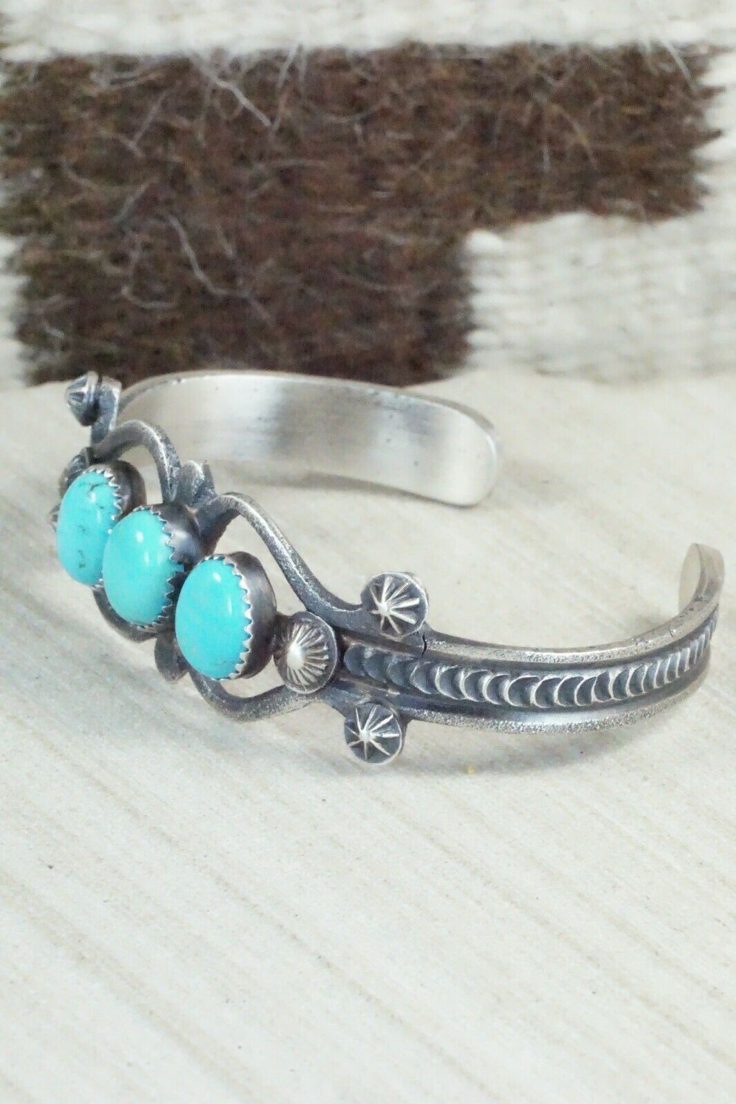 Turquoise and Sterling Silver Bracelet - Eva & Linberg Billah