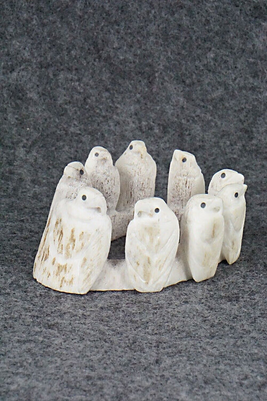 Eagle Zuni Fetish Carving - Maxx Laate