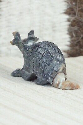 Armadillo Zuni Fetish Carving - Dana Malani