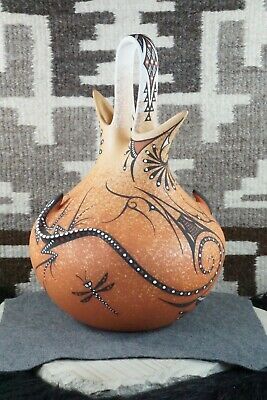 Zuni Pottery - Deldrick Cellicion