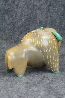 Buffalo Zuni Fetish Carving - Enrike Leekya