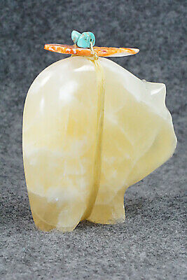 Bear Zuni Fetish Carving - Daphne Quam