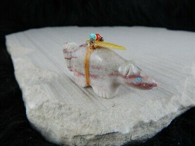 Wolf Zuni Fetish Carving - Peter Gasper - High Lonesome Trading