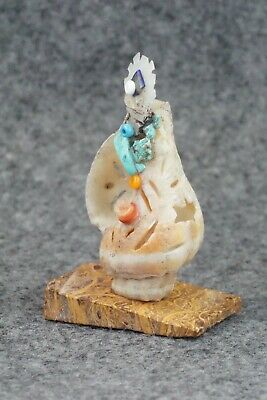 Corn Maiden Zuni Fetish Carving - Jon Quam