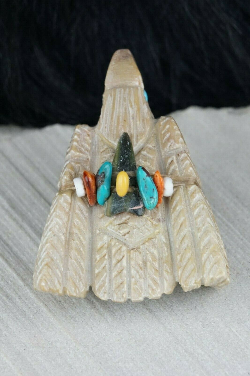 Eagle Zuni Fetish Carving - Narren Bowannie - High Lonesome Trading