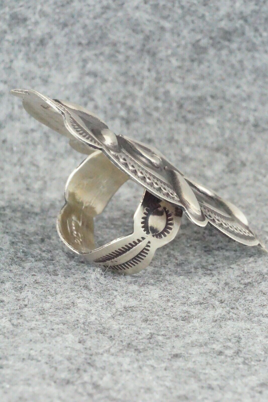 Sterling Silver Ring - Leander Tahe - Size 7.25