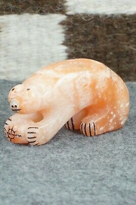 Bear Zuni Fetish Carving - Rickson Kallestewa