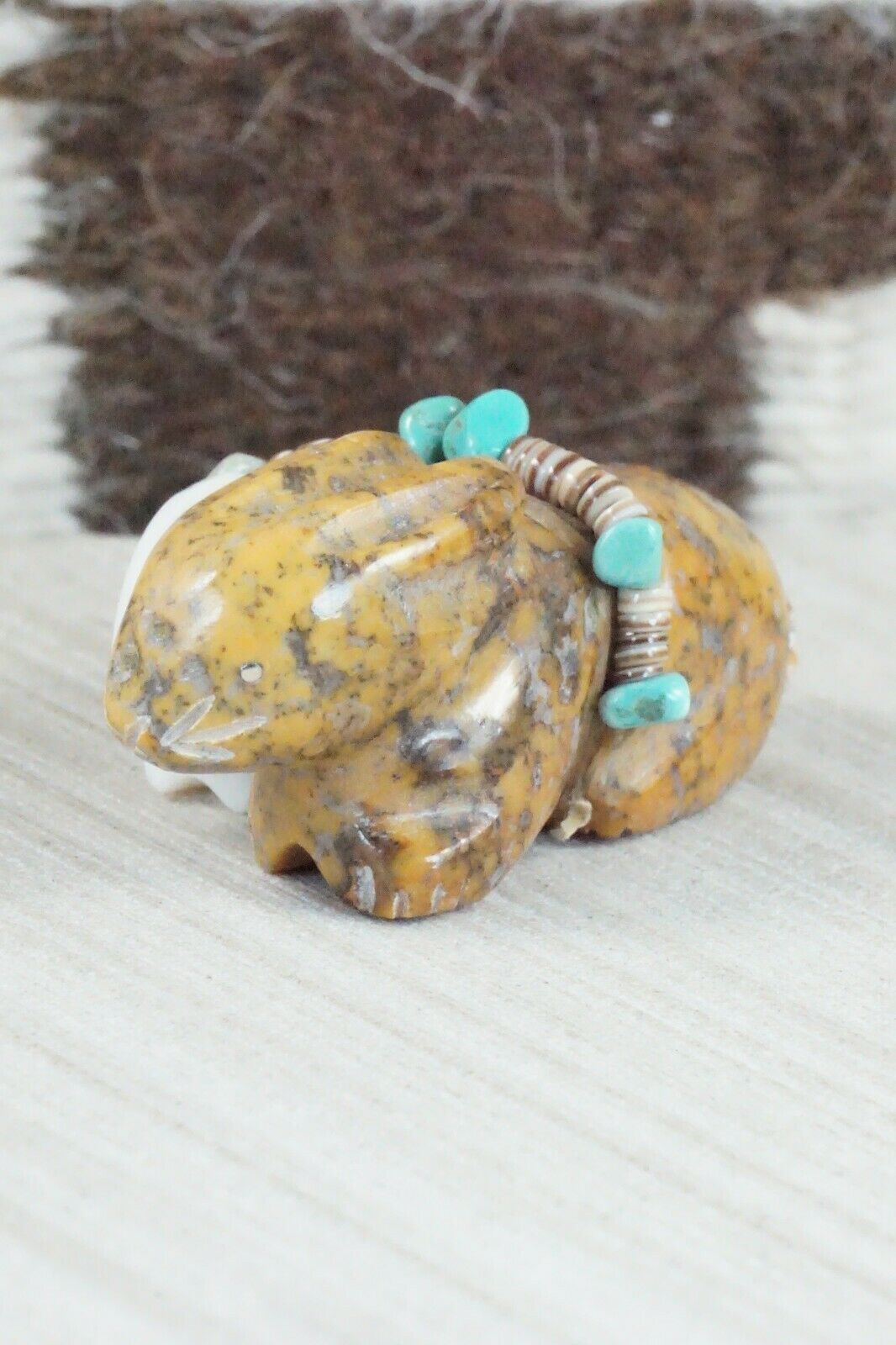 Rabbit Zuni Fetish Carving - Daisy Natewa - High Lonesome Trading