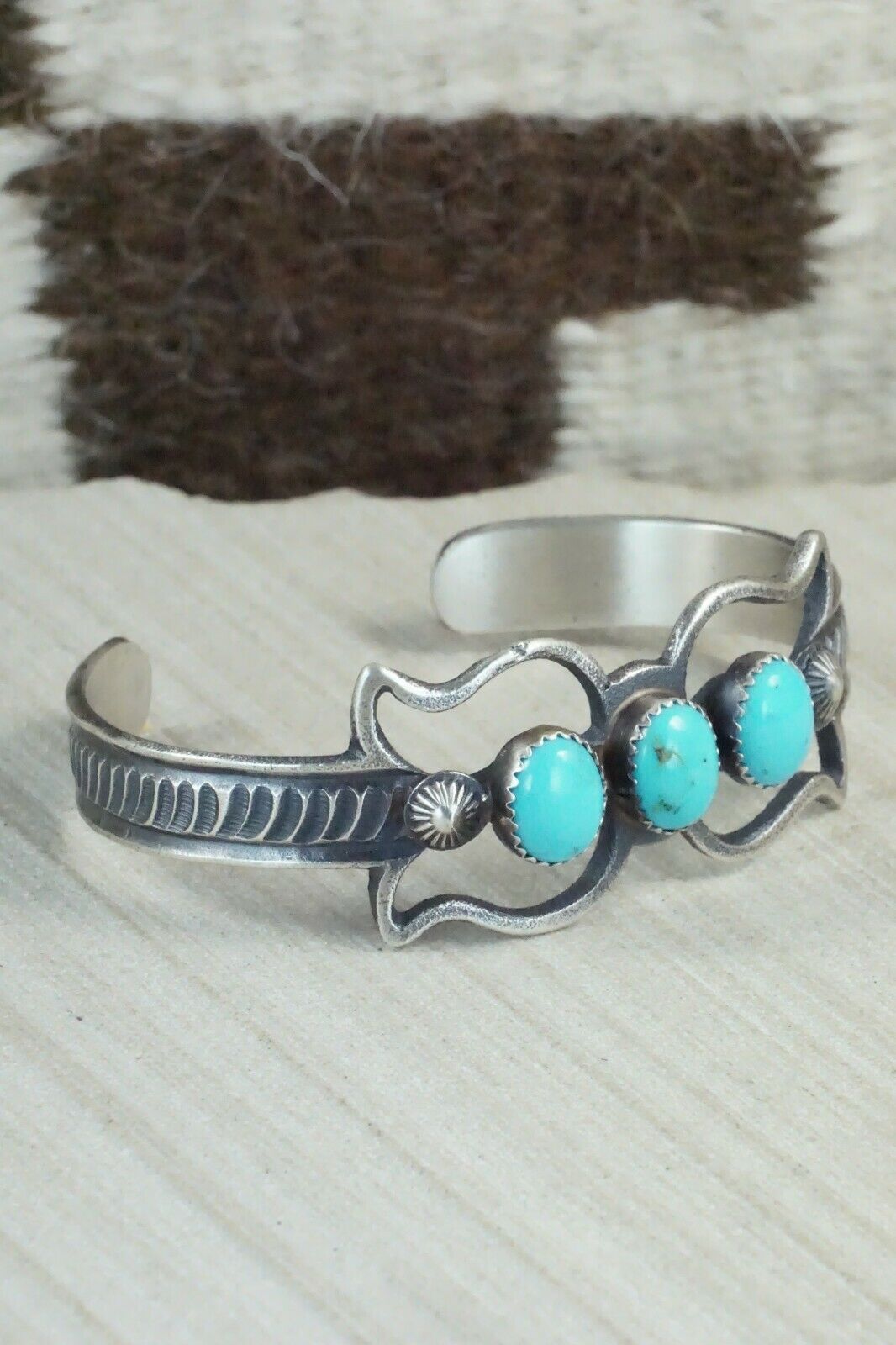 Turquoise and Sterling Silver Bracelet - Eva & Linberg Billah