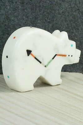 Bear Zuni Fetish Carving - Kevin Quam