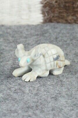 Armadillo Zuni Fetish Carving - Dana Malani