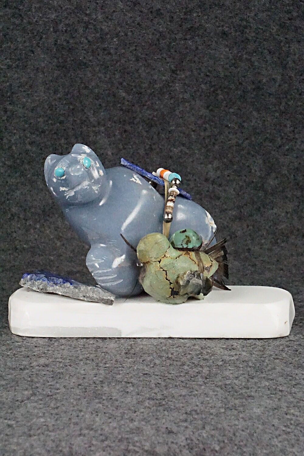 Bear Zuni Fetish Carving - Lance Deysee