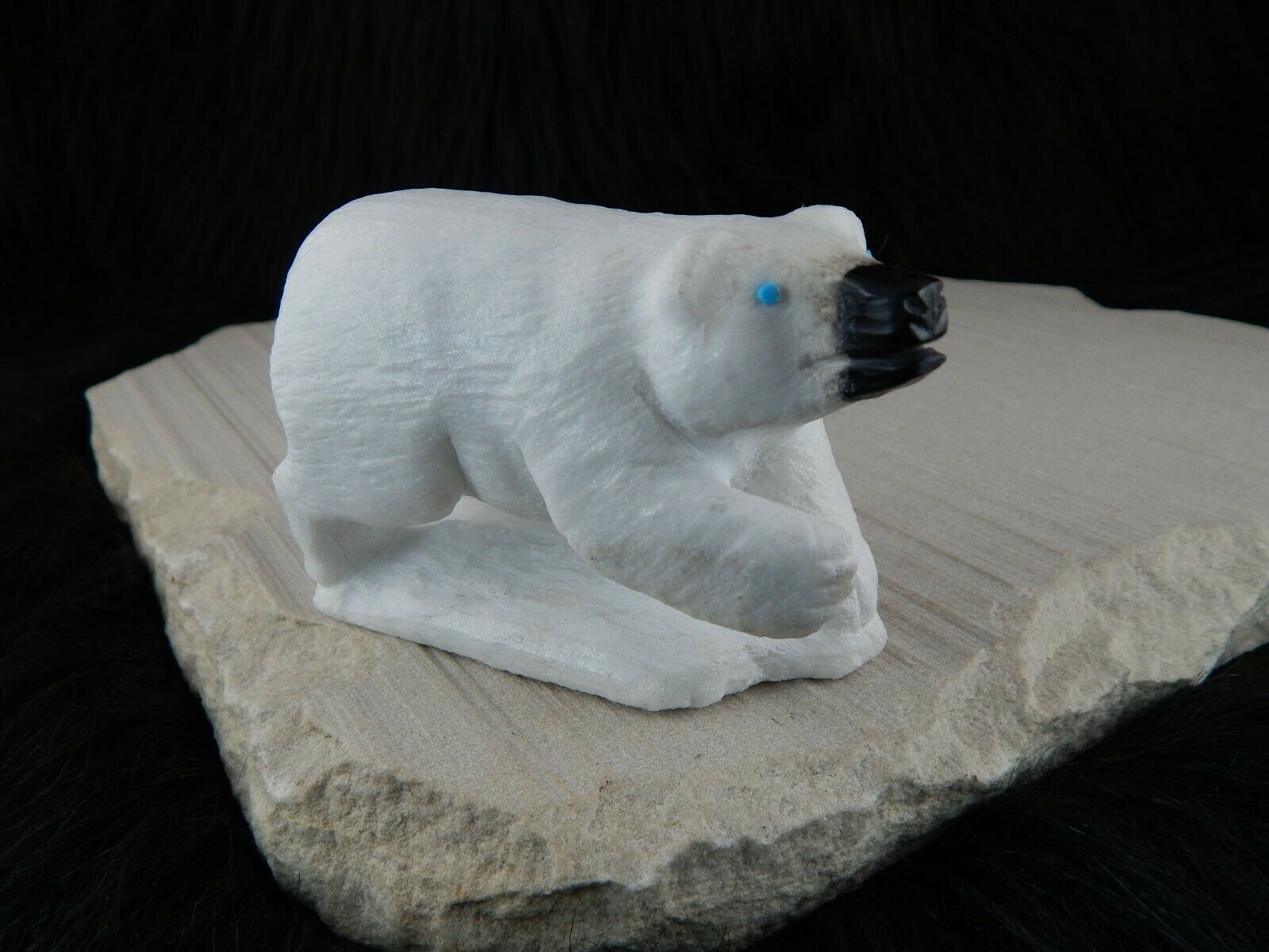 Polar Bear Zuni Fetish Carving - Derrick Kaamasee - High Lonesome Trading