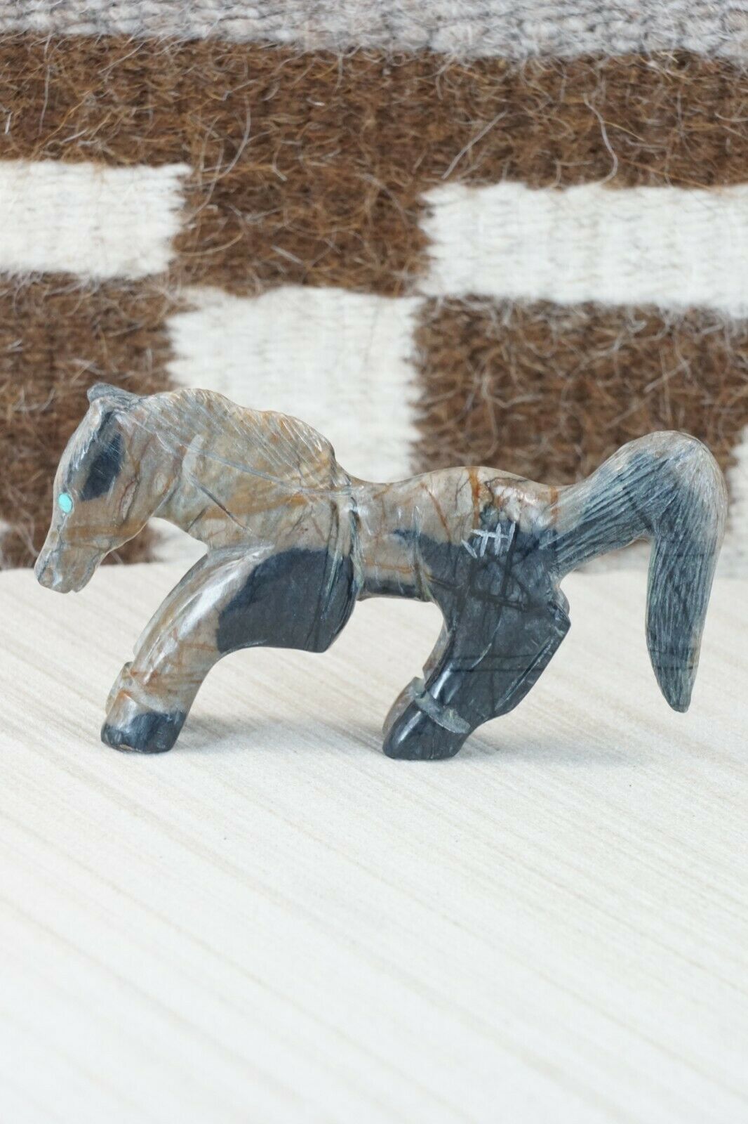 Horse Zuni Fetish Carving - Jonas Hastito