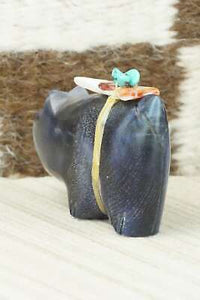 Bear Zuni Fetish Carving - Daphne Quam