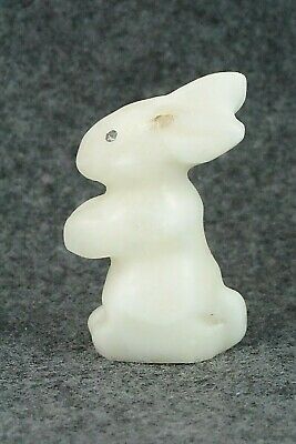 Rabbit Zuni Fetish Carving - Justin Natewa