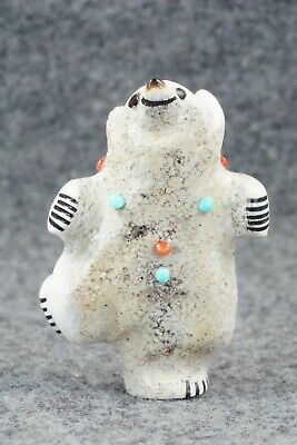 Bear Zuni Fetish Carving - Claudia Peina