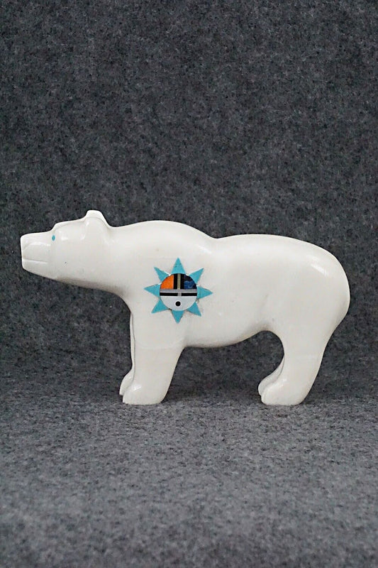 Bear Zuni Fetish Carving - Andres Lementino