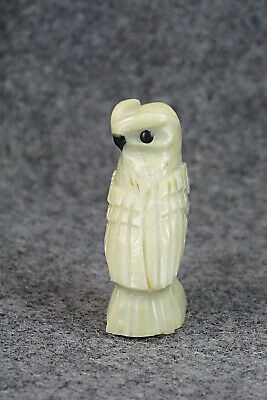 Owl Zuni Fetish Carving - Edison Bobelu