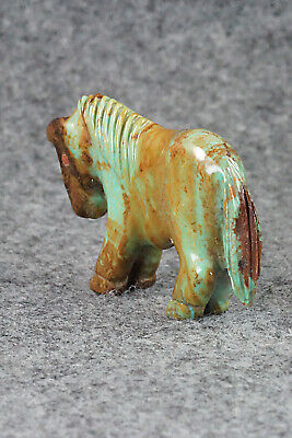 Horse Zuni Fetish Carving - Andres Quandelacy