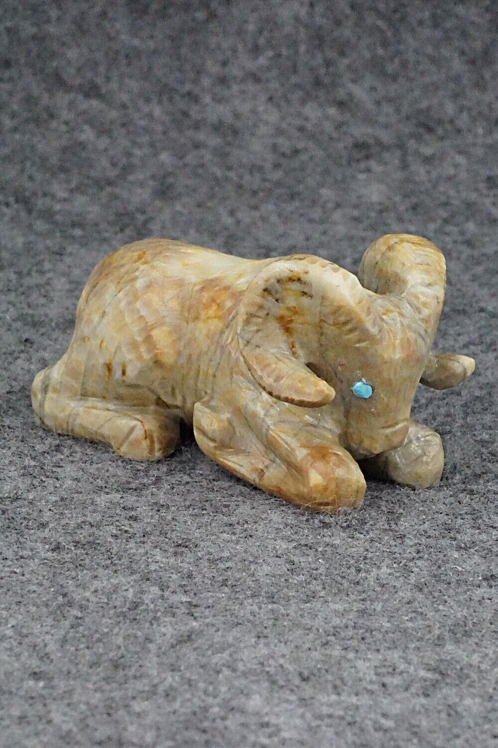 Ram Zuni Fetish Carving - Wilfred Cheama