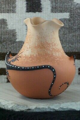 Zuni Pottery - Lorenda Cellicion